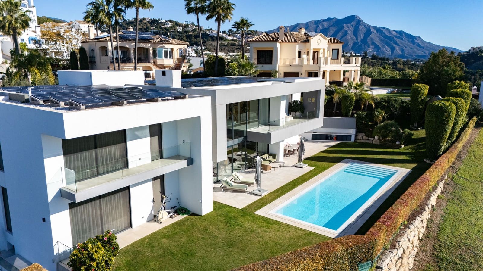 6 soveværelse Villa til salg i Benahavis med swimmingpool - € 5.800.000 (Ref: 8742654)