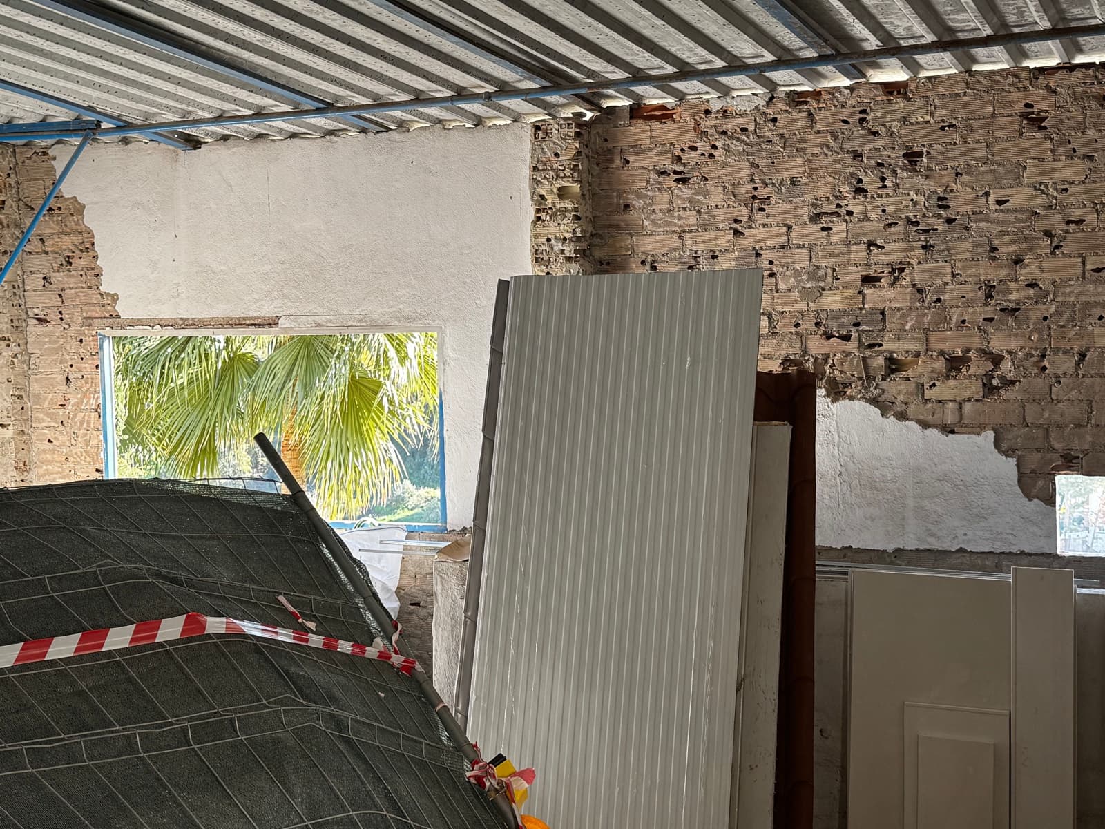 4 makuuhuone Huvila myytävänä paikassa Malaga kaupunki - 890 000 € (Ref: 8744648)