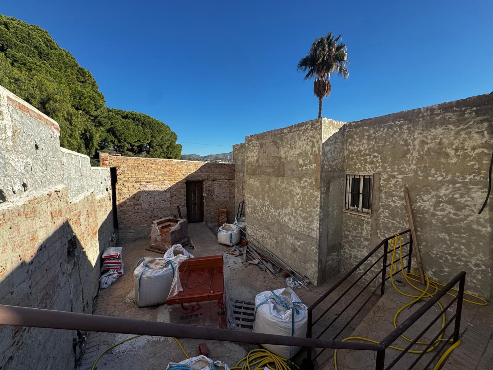 4 makuuhuone Huvila myytävänä paikassa Malaga kaupunki - 890 000 € (Ref: 8744648)