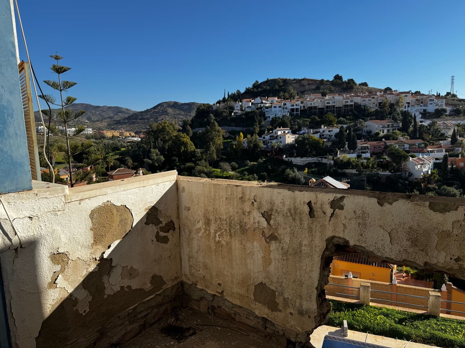 4 makuuhuone Huvila myytävänä paikassa Malaga kaupunki - 890 000 € (Ref: 8744648)