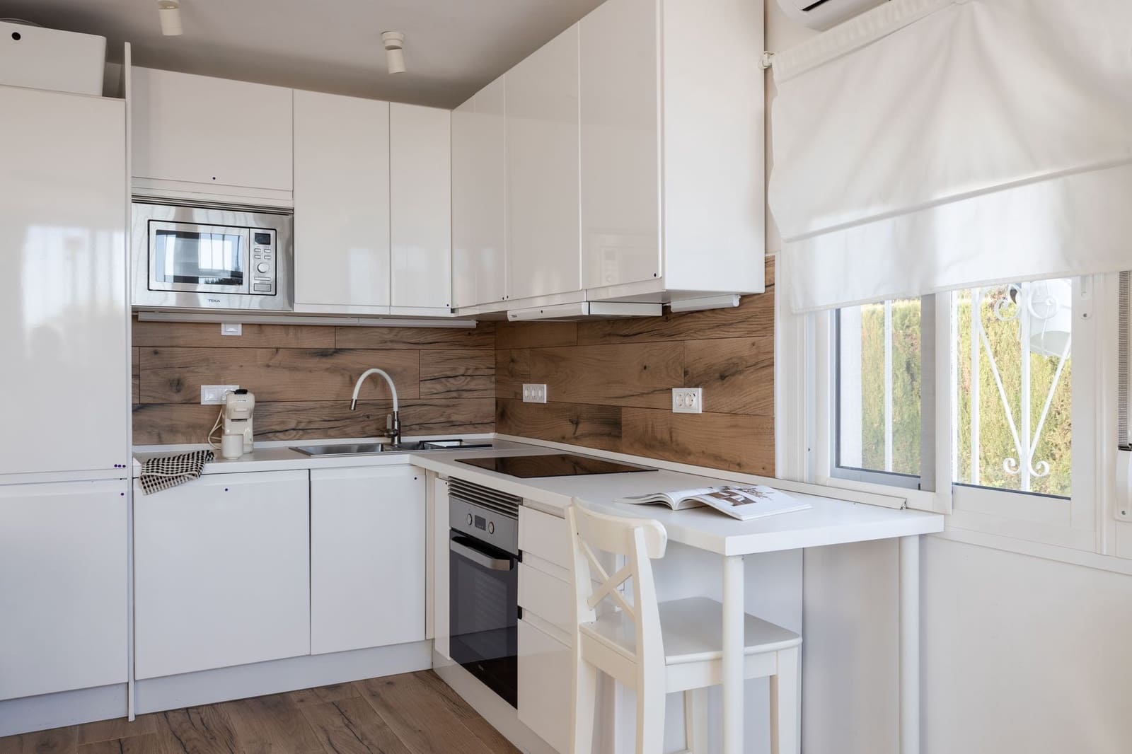 2 soverom Leilighet til salgs i Estepona - € 218 000 (Ref: 8744649)