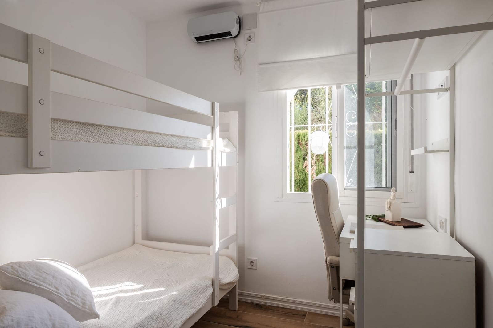 2 soverom Leilighet til salgs i Estepona - € 218 000 (Ref: 8744649)