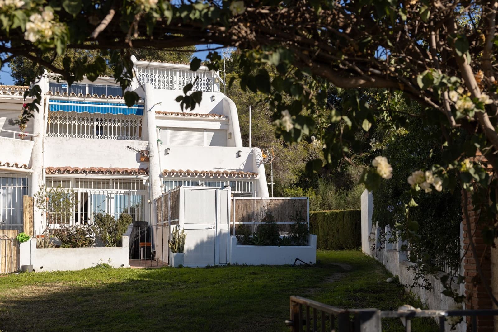 2 soverom Leilighet til salgs i Estepona - € 218 000 (Ref: 8744649)