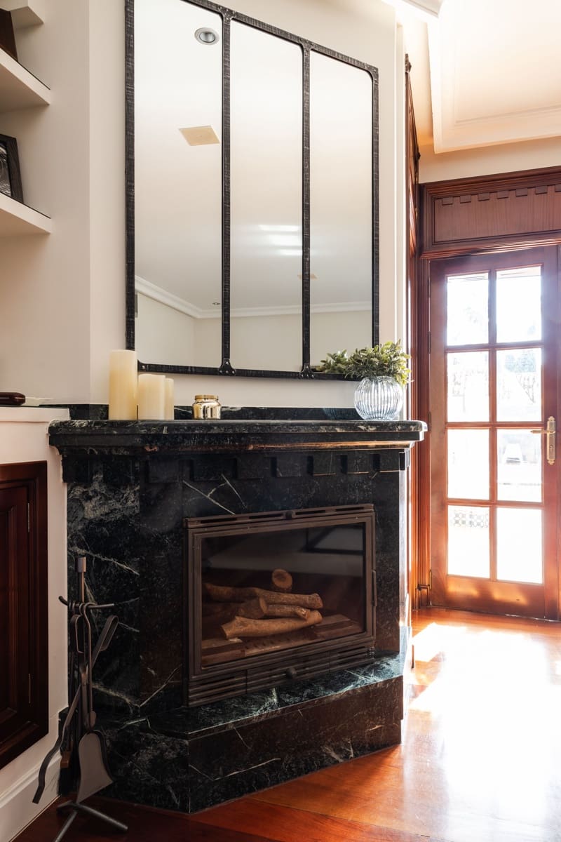 6 soveværelse Byhus til salg i Malaga by med swimmingpool - € 3.450.000 (Ref: 8765530)