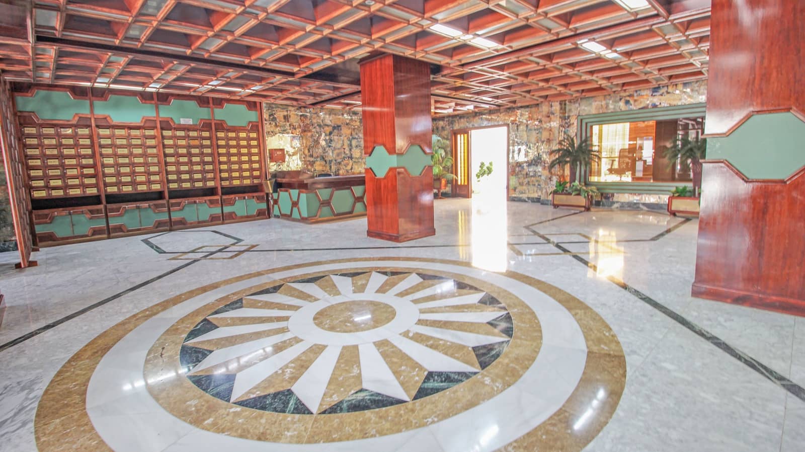 2 slaapkamer Appartement te koop in Marbella met zwembad - € 430.000 (Ref: 8766236)