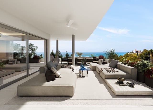 4 soverom Penthouse til salgs i Benalmádena med svømmebasseng - € 1 145 000 (Ref: 8766316)