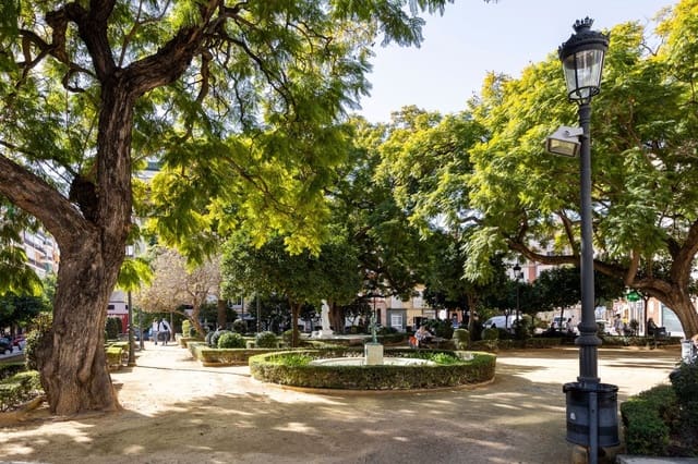 2 soveværelse Lejlighed til salg i Lagunillas, Málaga by - € 390.000 (Ref: 8771141)