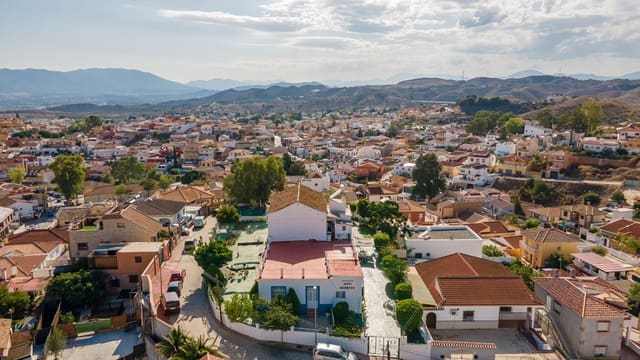 12 makuuhuone Omakotitalo myytävänä paikassa Fuente Alegre, Málaga kaupunki - 1 005 000 € (Ref: 8774734)