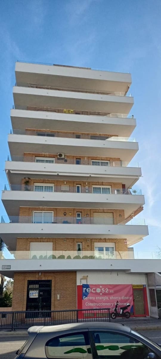 4 sovrum Lägenhet till salu i Malaga stad med pool - 750 000 € (Ref: 8776855)