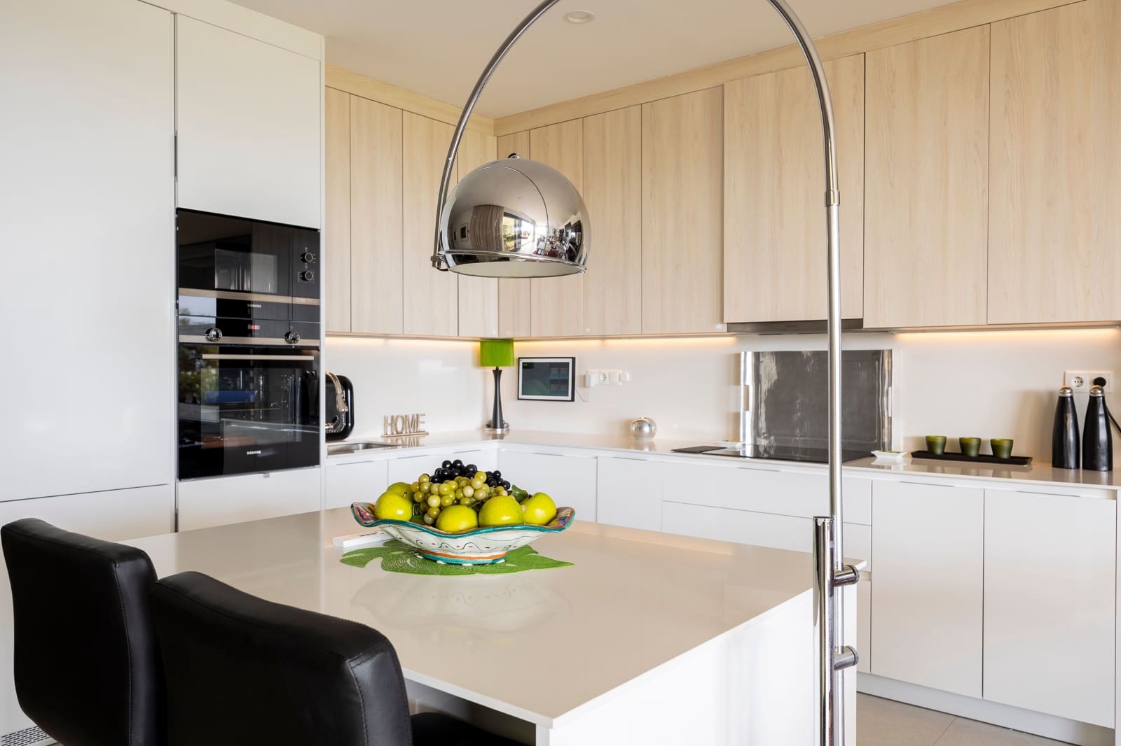 3 sypialnia Apartament na sprzedaż w Casares z basenem - 1 200 000 € (Ref: 8780678)