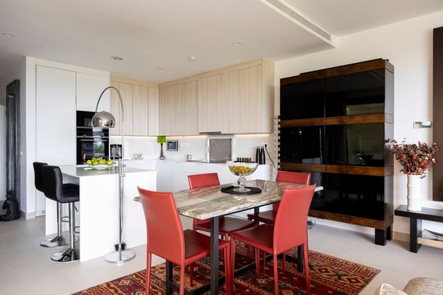 3 sypialnia Apartament na sprzedaż w Casares Golf - Casares del Sol, Casares z basenem - 1 200 000 € (Ref: 8780678)