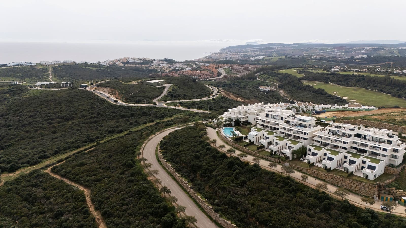 3 sypialnia Apartament na sprzedaż w Casares z basenem - 1 200 000 € (Ref: 8780678)