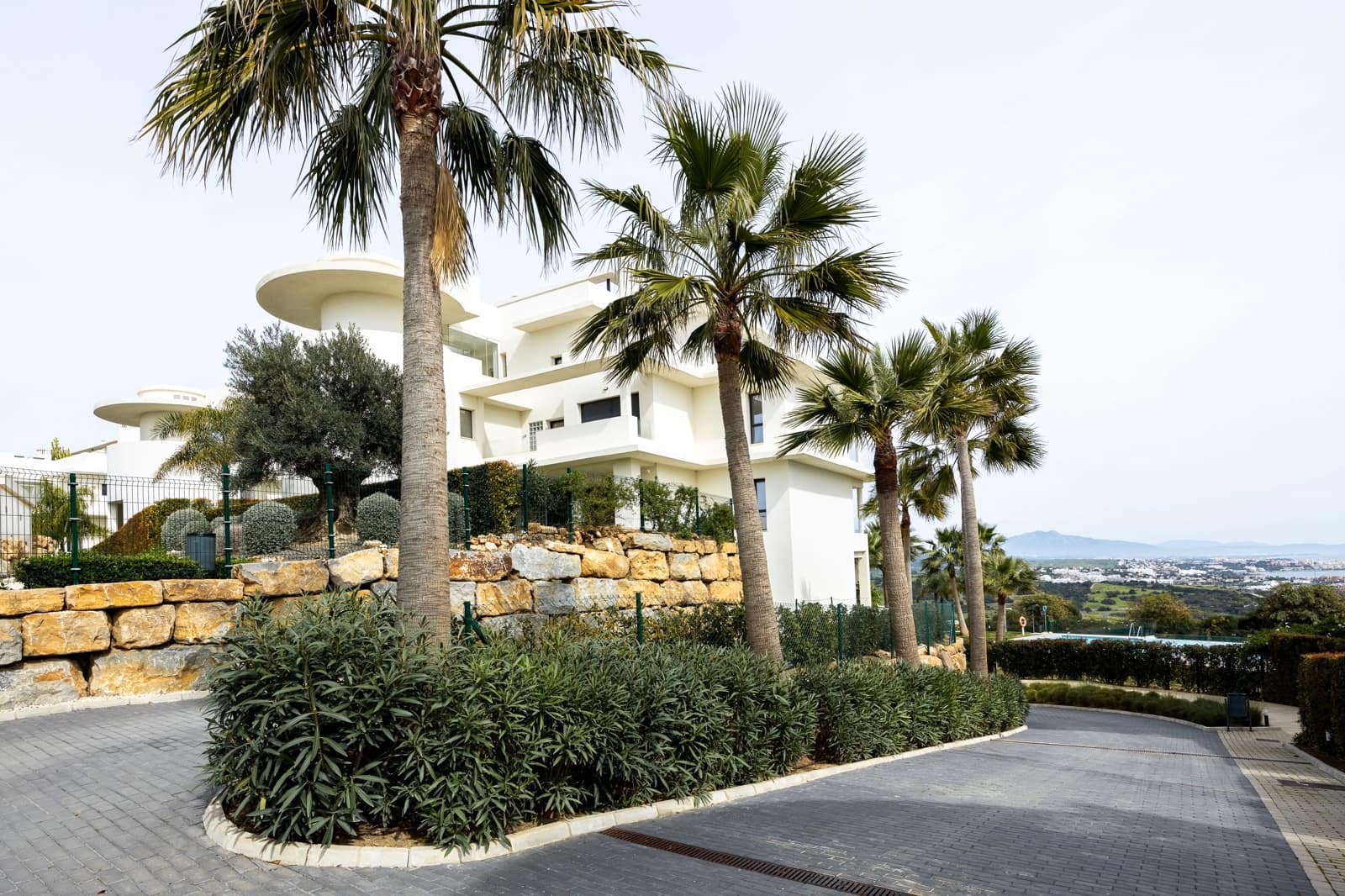 3 sypialnia Apartament na sprzedaż w Casares z basenem - 1 200 000 € (Ref: 8780678)