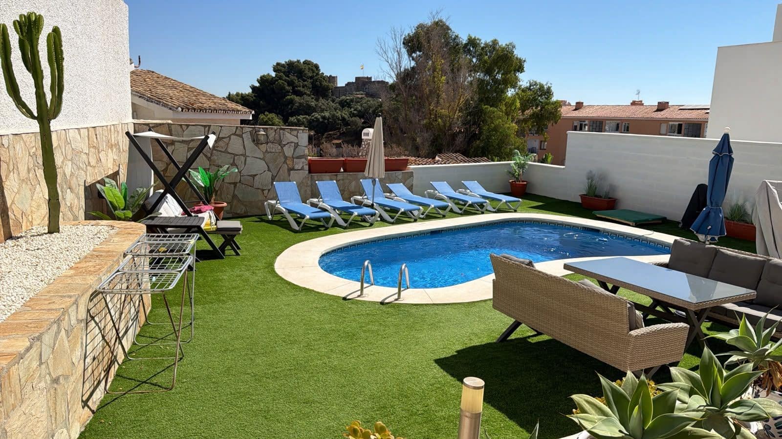 5 bedroom Villa for sale in Fuengirola with pool - € 1,290,000 (Ref: 8785292)