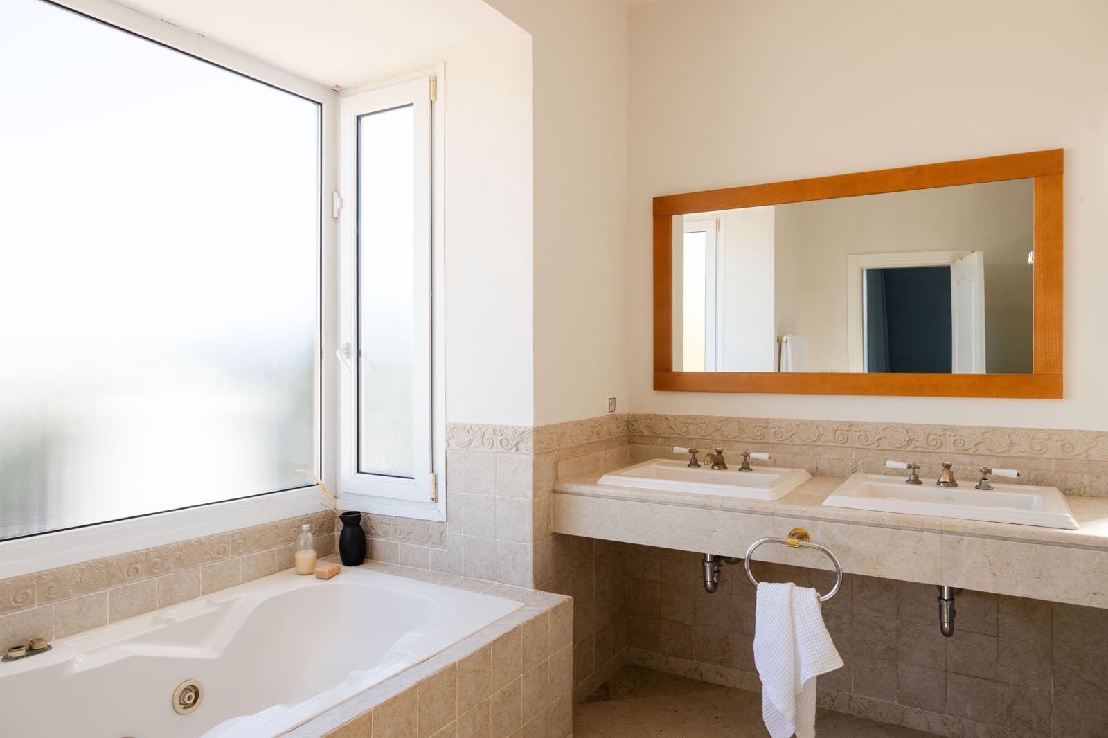 5 sypialnia Willa na sprzedaż w Estepona z basenem - 1 699 000 € (Ref: 8788719)