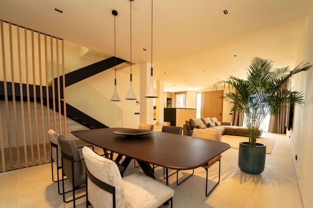 3 soveværelse Byhus til salg i Costa de la Calma, Calvià - € 2.980.000 (Ref: 8800070)