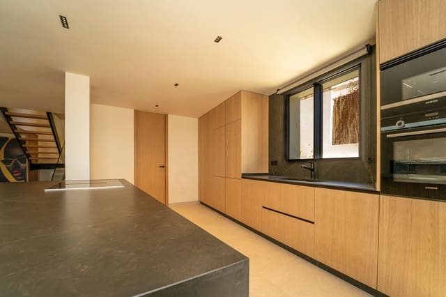 3 soveværelse Byhus til salg i Costa de la Calma, Calvià - € 2.980.000 (Ref: 8800070)