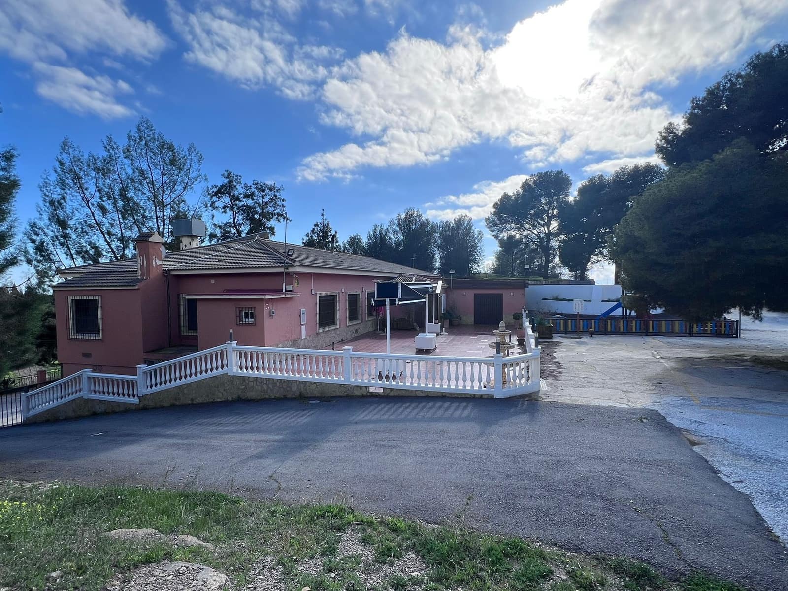 4 soveværelse Restaurant/Bar til salg i Malaga by - € 1.260.000 (Ref: 8800136)