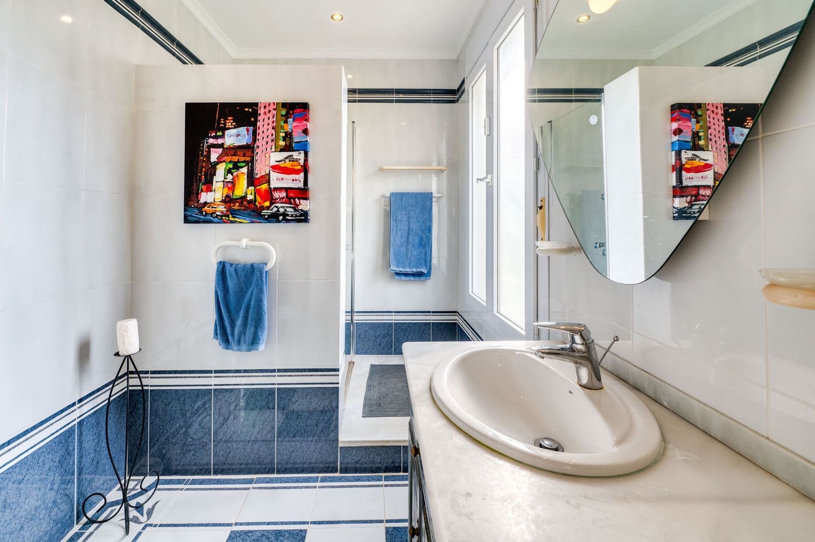 5 makuuhuone Huvila myytävänä paikassa Marbella mukana uima-altaan - 2 590 000 € (Ref: 8826841)