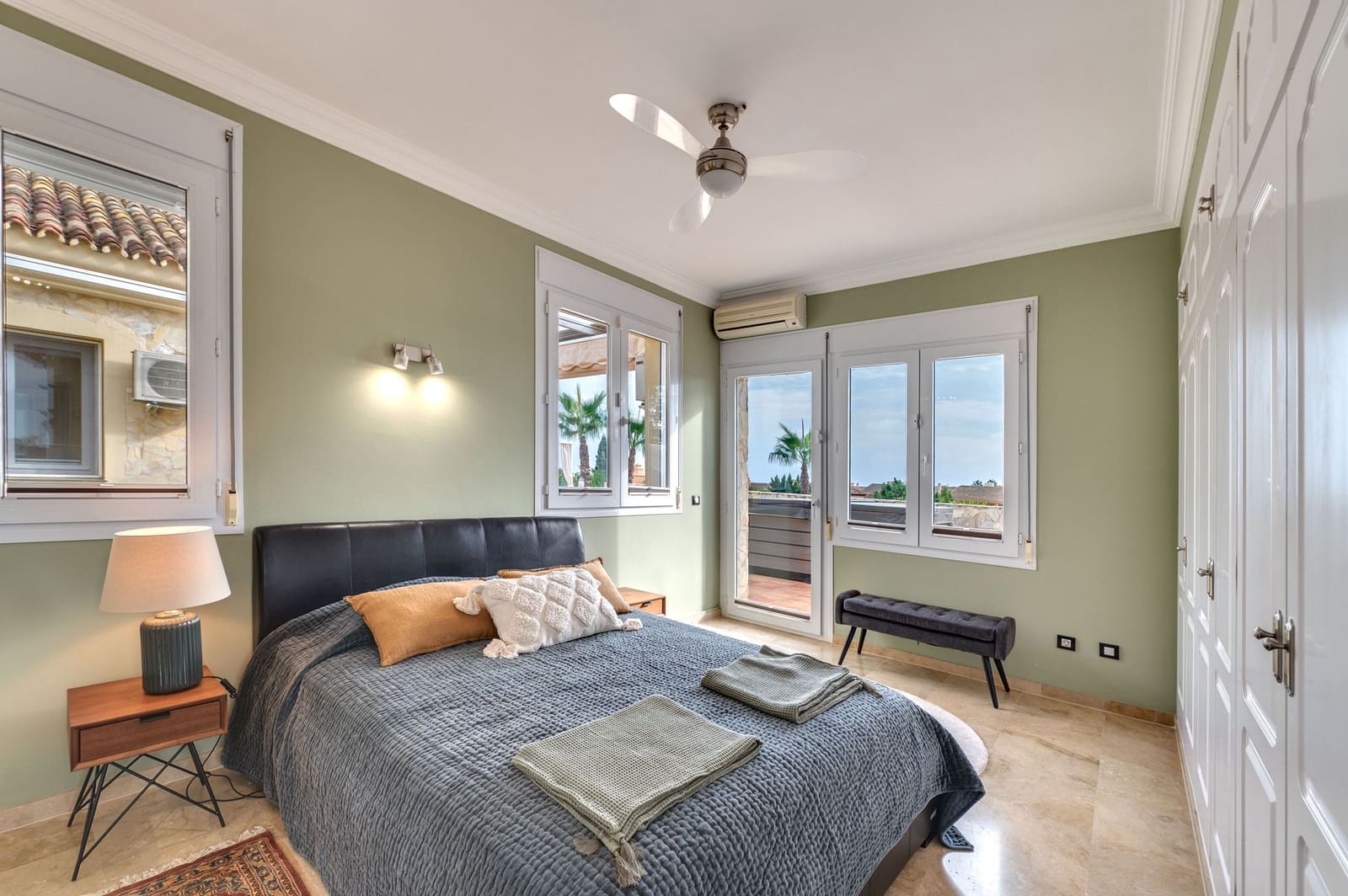 5 makuuhuone Huvila myytävänä paikassa Marbella mukana uima-altaan - 2 590 000 € (Ref: 8826841)