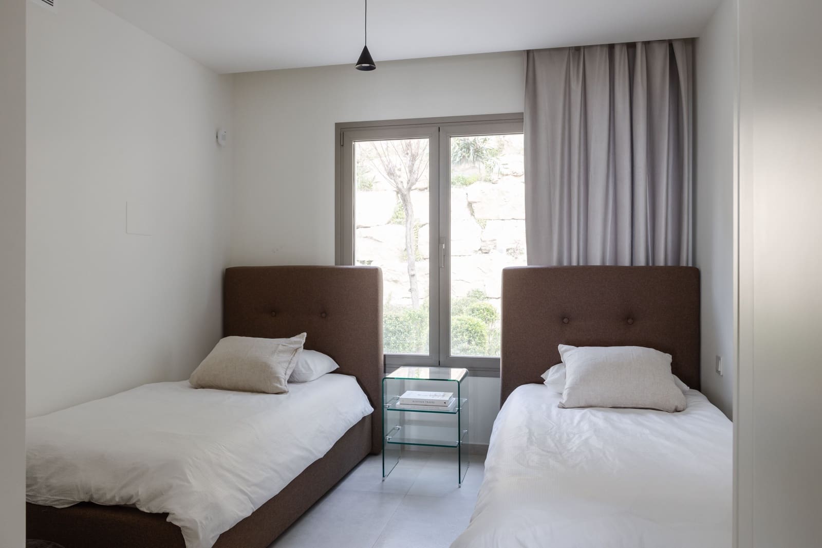 2 slaapkamer Appartement te koop in Marbella met zwembad - € 1.190.000 (Ref: 8842233)