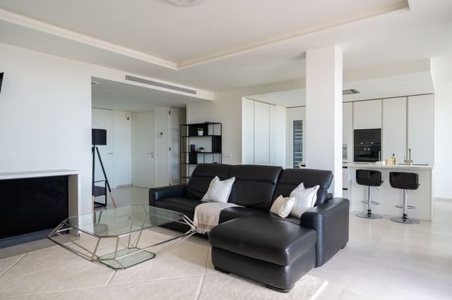 2 chambre Appartement à vendre à Marbella avec piscine - 1 190 000 € (Ref: 8842233)