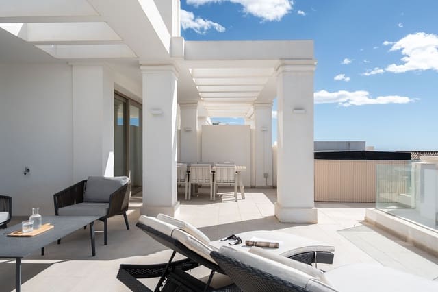 2 Zimmer Apartment zu verkaufen in Los Naranjos, Marbella mit Pool - 1.060.000 € (Ref: 8842233)