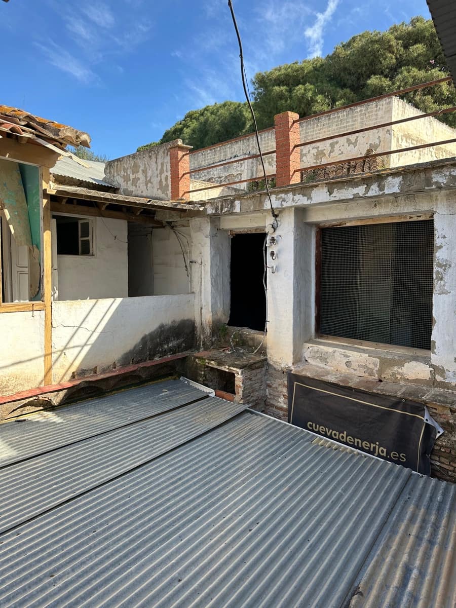 Townhouse for sale in Velez-Malaga - € 375,000 (Ref: 8844833)