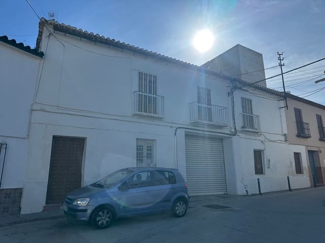 Byhus til salg i Vélez-Málaga - € 375.000 (Ref: 8844833)