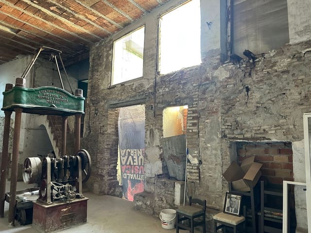 Byhus til salg i Vélez-Málaga - € 375.000 (Ref: 8844833)