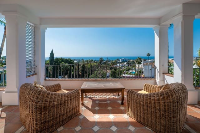 4 sovrum Villa till salu i Marbella med pool - 2 150 000 € (Ref: 8847086)