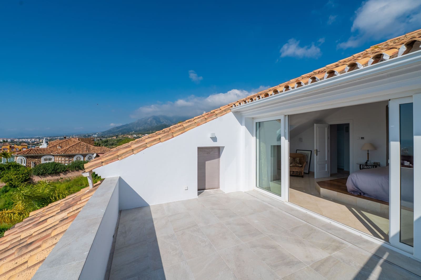 4 sovrum Villa till salu i Marbella med pool - 2 150 000 € (Ref: 8847086)