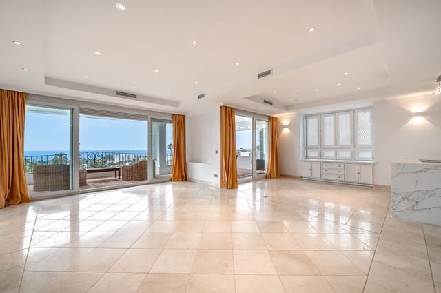 4 sovrum Villa till salu i Marbella med pool - 2 150 000 € (Ref: 8847086)