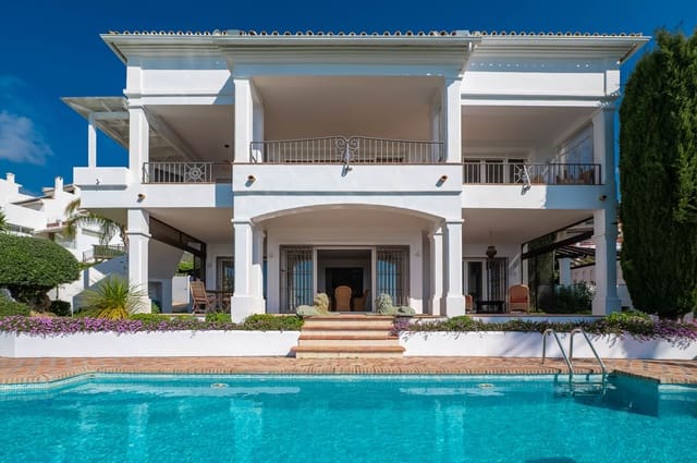 4 sovrum Villa till salu i Marbella med pool - 2 150 000 € (Ref: 8847086)