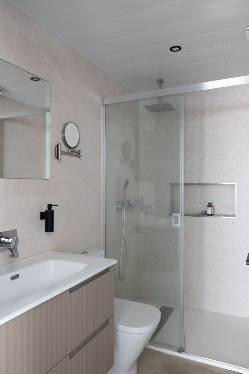 3 soveværelse Semi-Rækkehus til salg i Fuengirola med swimmingpool - € 795.000 (Ref: 8848205)