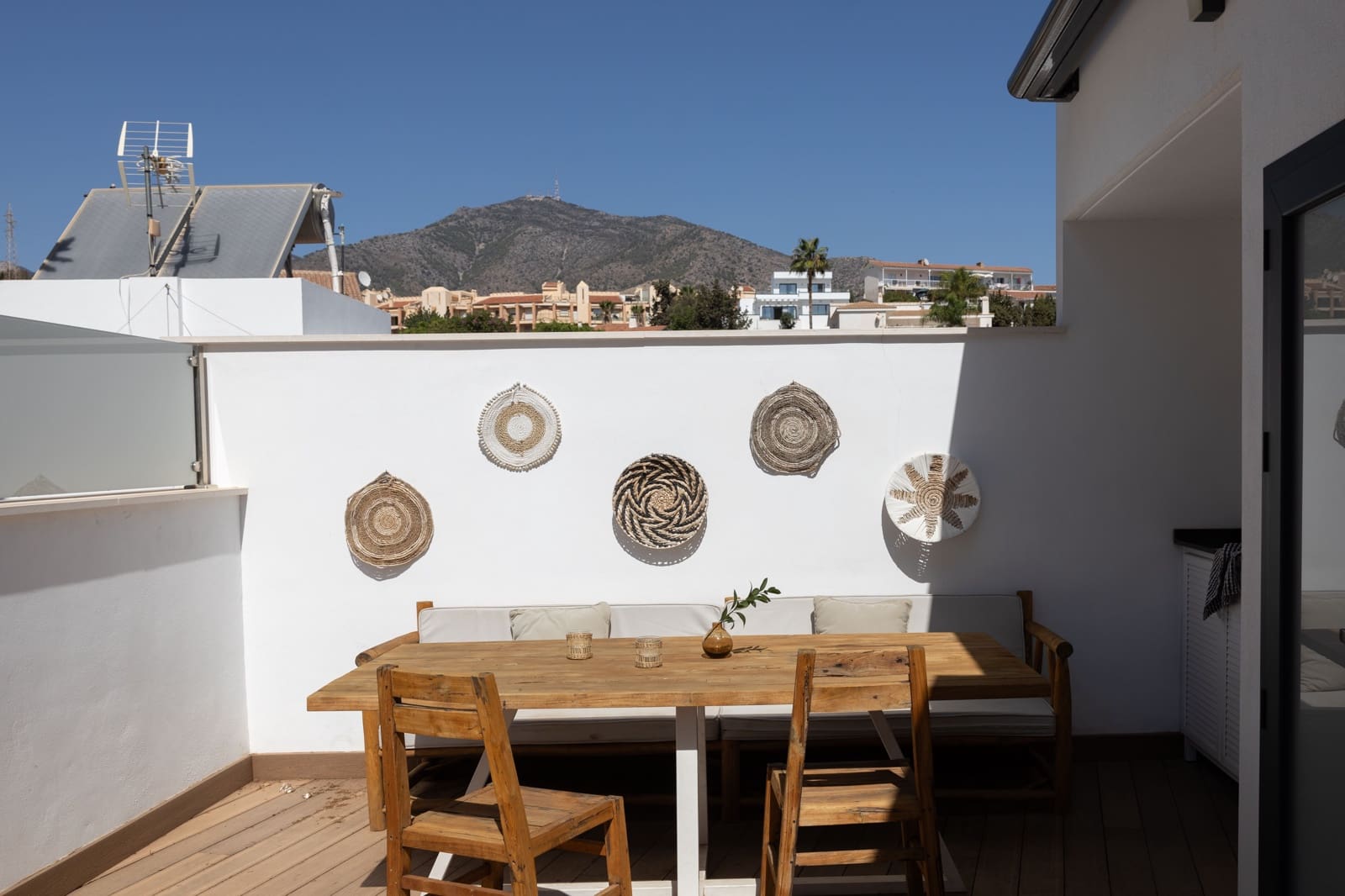 3 soveværelse Semi-Rækkehus til salg i Fuengirola med swimmingpool - € 795.000 (Ref: 8848205)