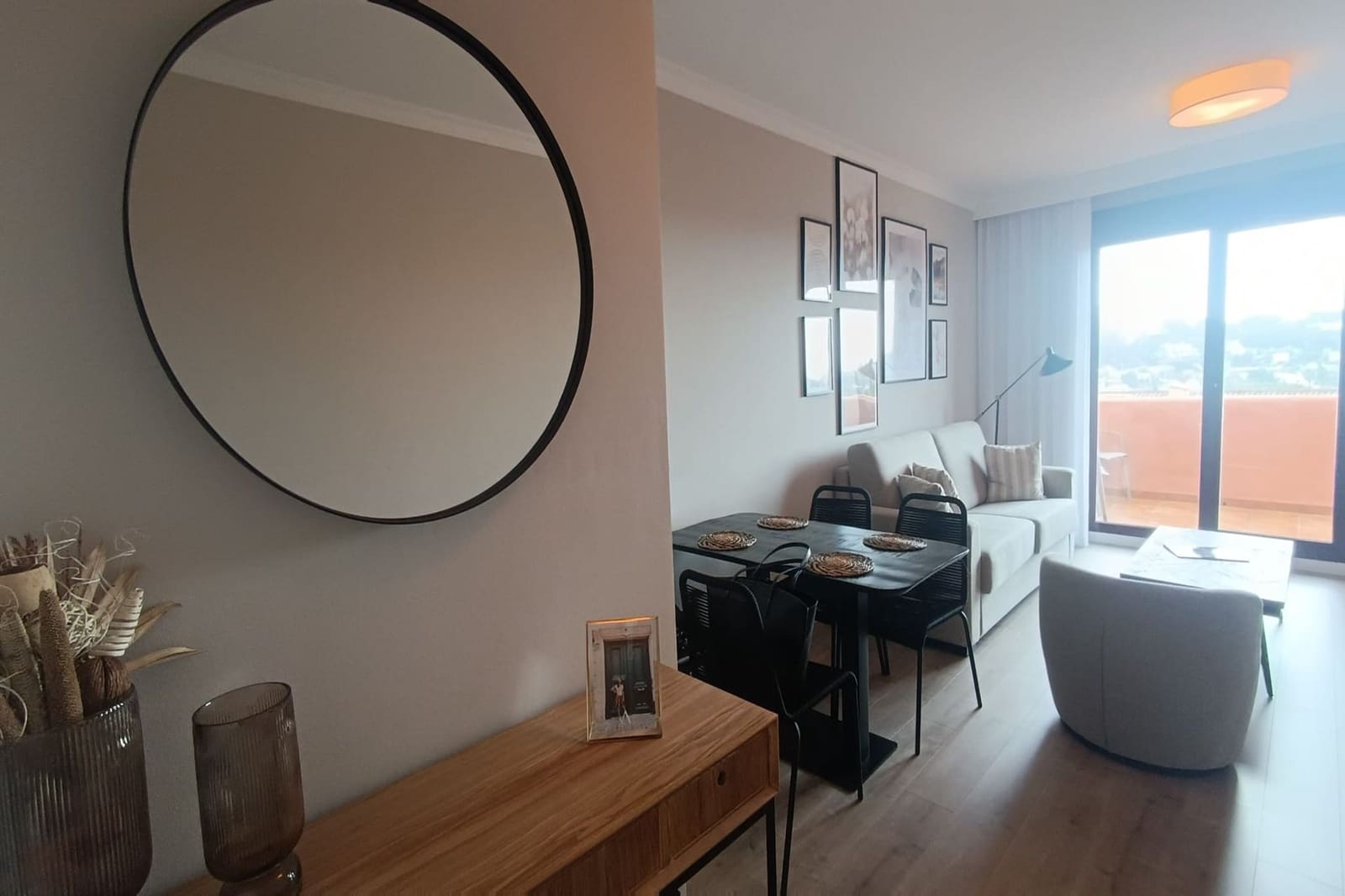 2 bedroom Apartment for sale in Benahavis with pool - € 335,000 (Ref: 8851060)