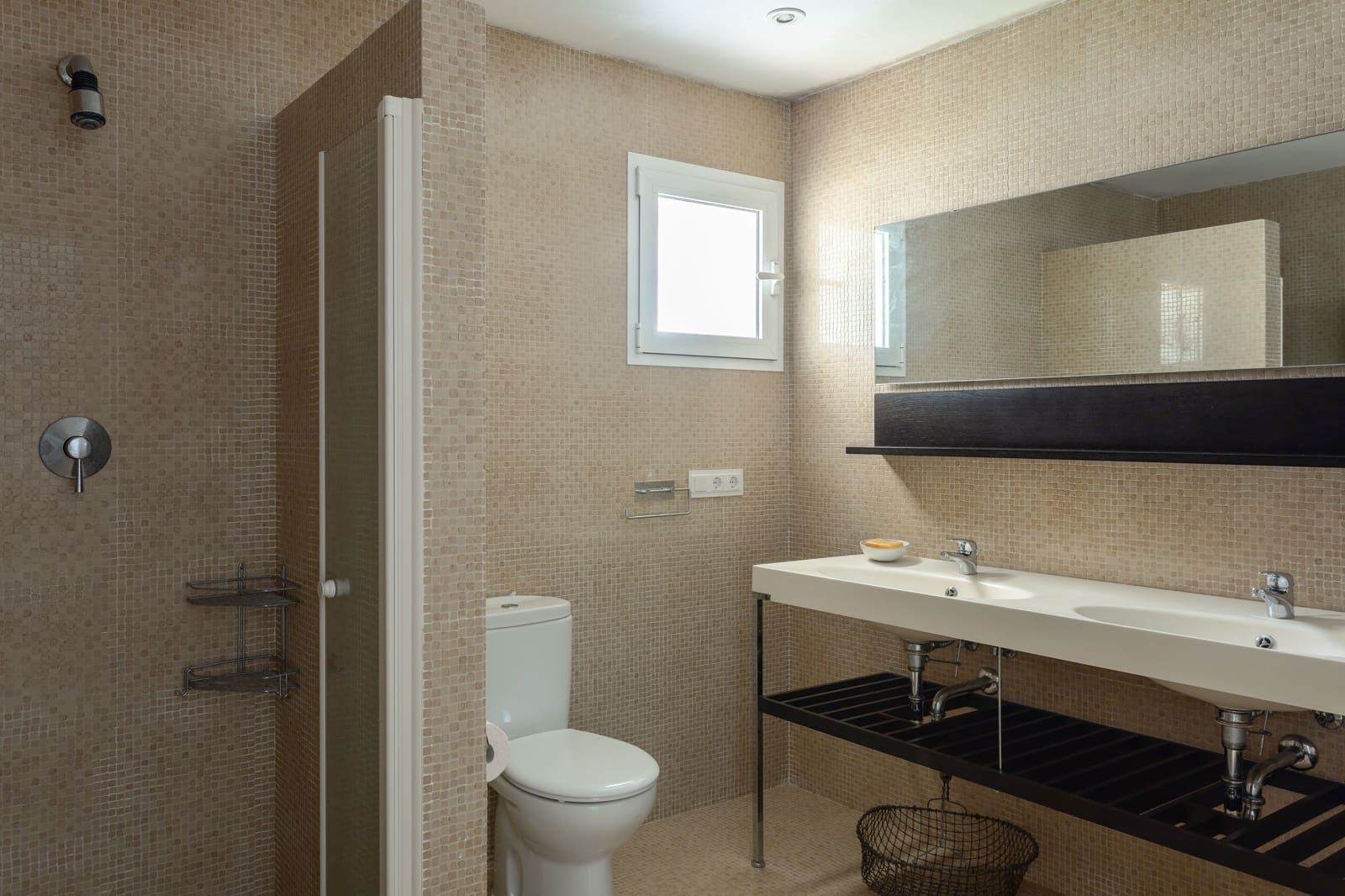 4 slaapkamer Villa te koop in Estepona met zwembad - € 1.370.000 (Ref: 8853119)