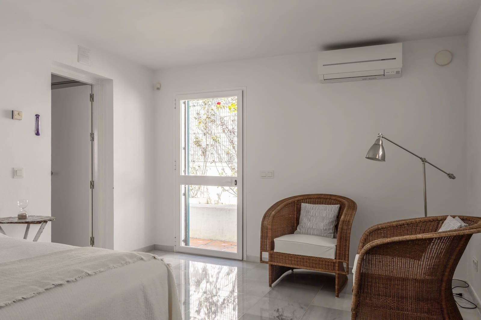 4 slaapkamer Villa te koop in Estepona met zwembad - € 1.370.000 (Ref: 8853119)