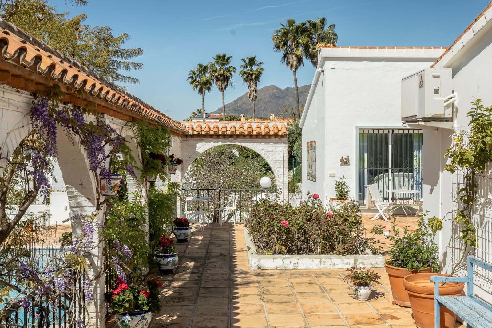 4 slaapkamer Villa te koop in Estepona met zwembad - € 1.370.000 (Ref: 8853119)