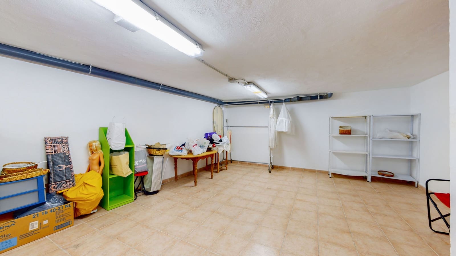 1 soverom Kommersiell til salgs i Cartama - € 125 000 (Ref: 8857827)