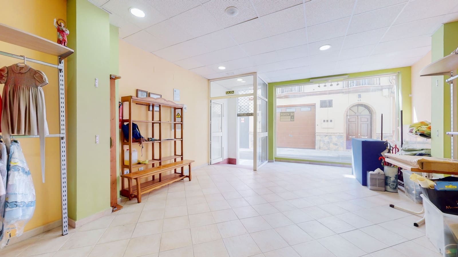 1 soverom Kommersiell til salgs i Cartama - € 125 000 (Ref: 8857827)