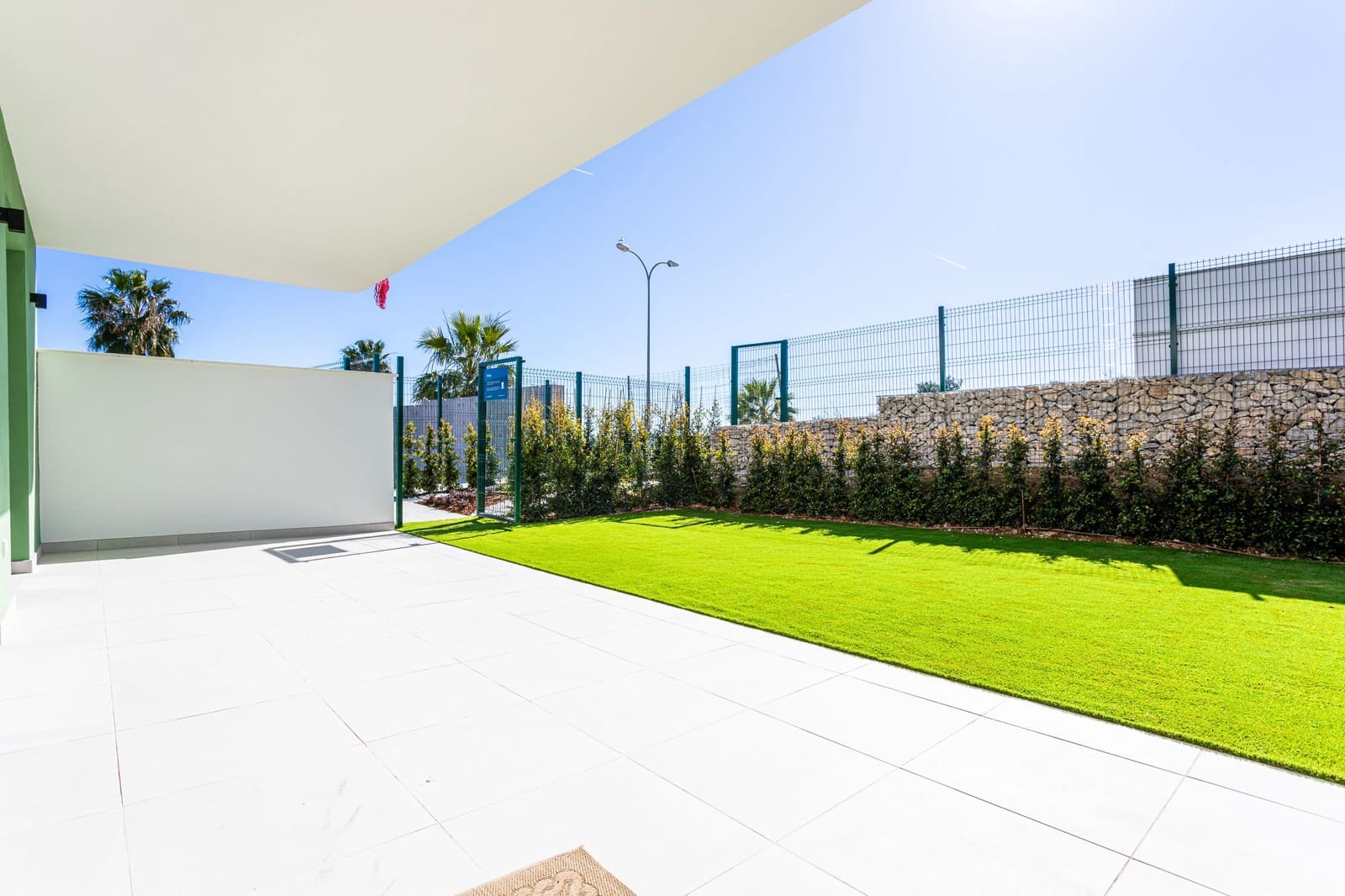 2 bedroom Apartment for sale in Mijas Costa with pool - € 440,000 (Ref: 8881181)