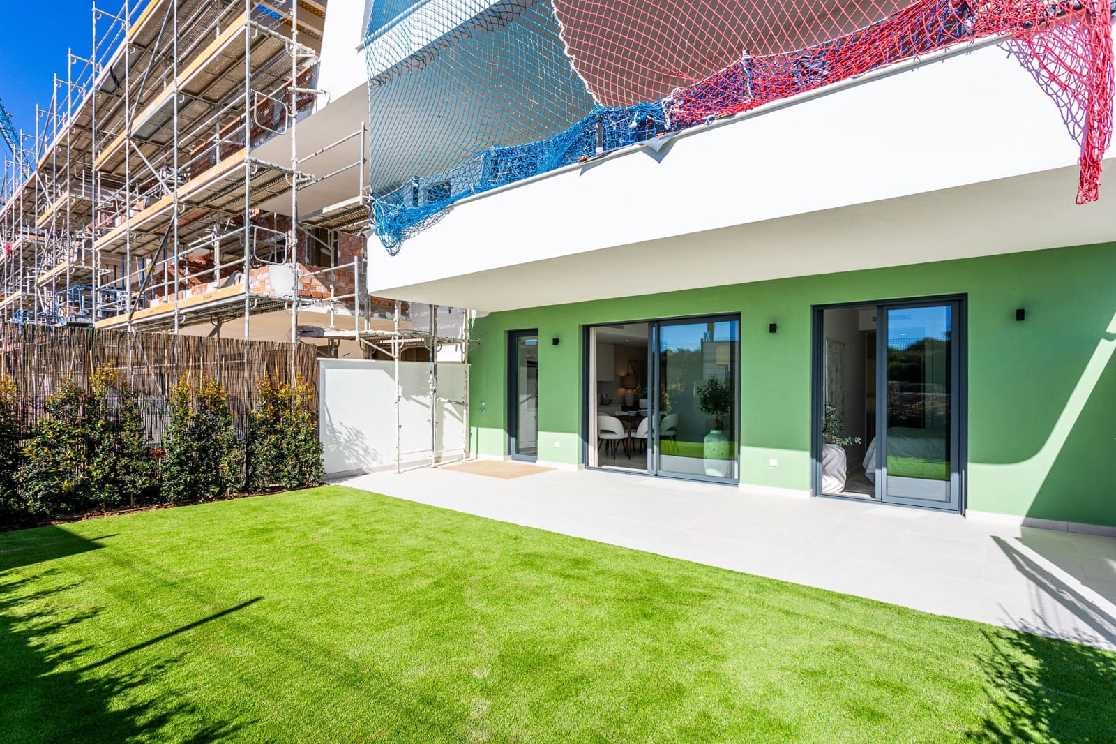 2 soverom Leilighet til salgs i Mijas Costa med svømmebasseng - € 405 000 (Ref: 8881182)