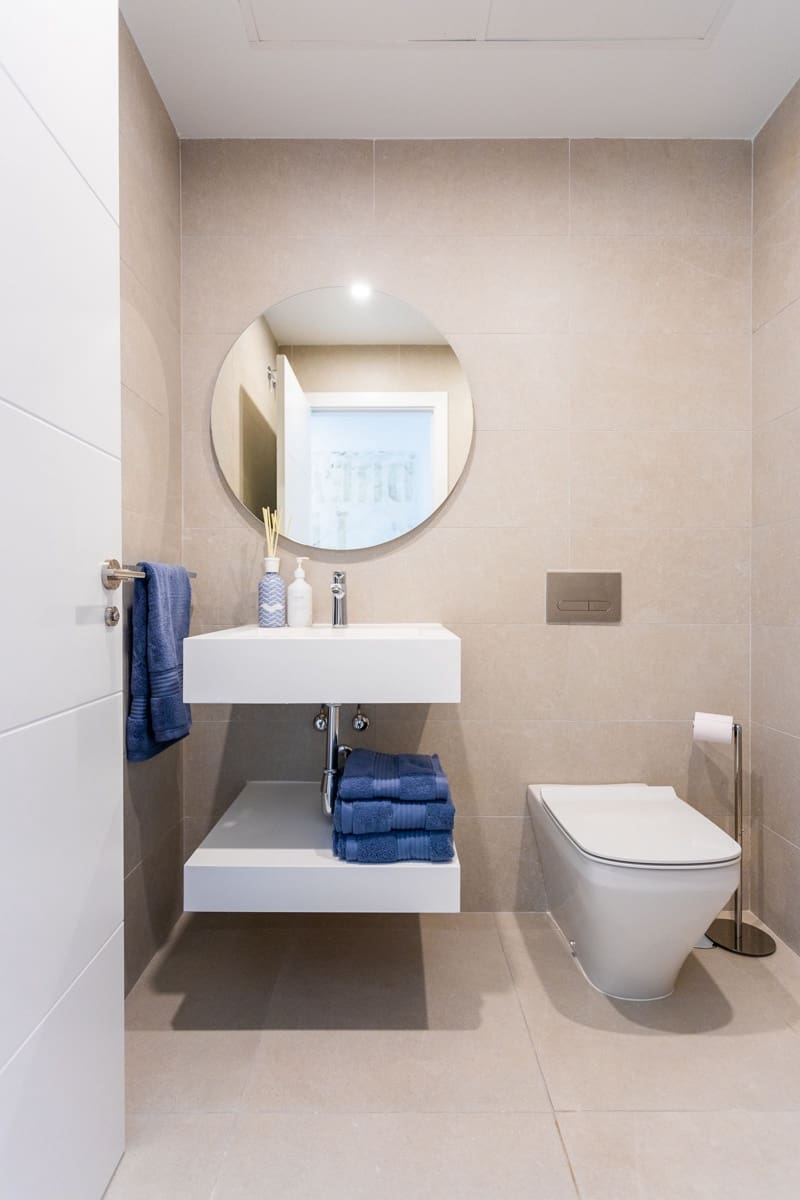 2 soveværelse Lejlighed til salg i Mijas Costa med swimmingpool - € 395.000 (Ref: 8881183)