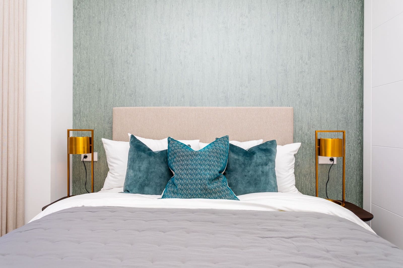 2 soveværelse Lejlighed til salg i Mijas Costa med swimmingpool - € 395.000 (Ref: 8881183)