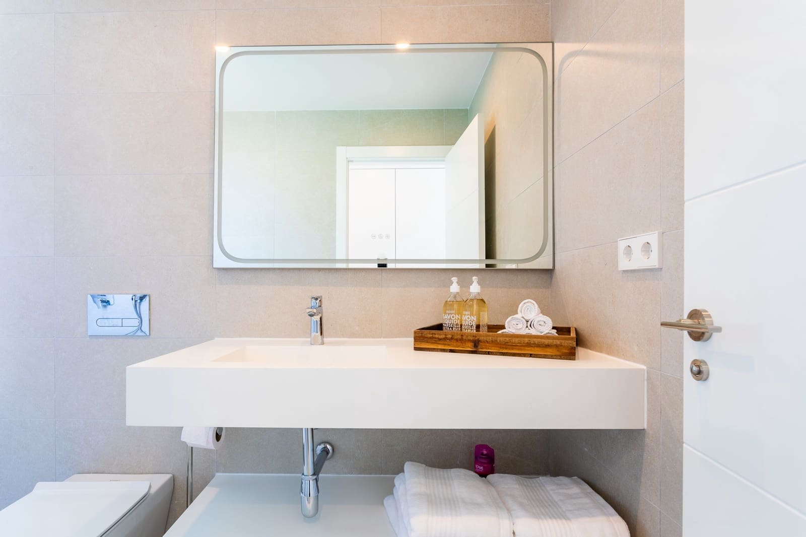 2 soveværelse Lejlighed til salg i Mijas Costa med swimmingpool - € 395.000 (Ref: 8881183)