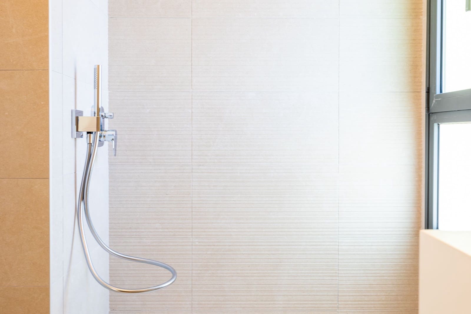 2 soveværelse Lejlighed til salg i Mijas Costa med swimmingpool - € 395.000 (Ref: 8881183)