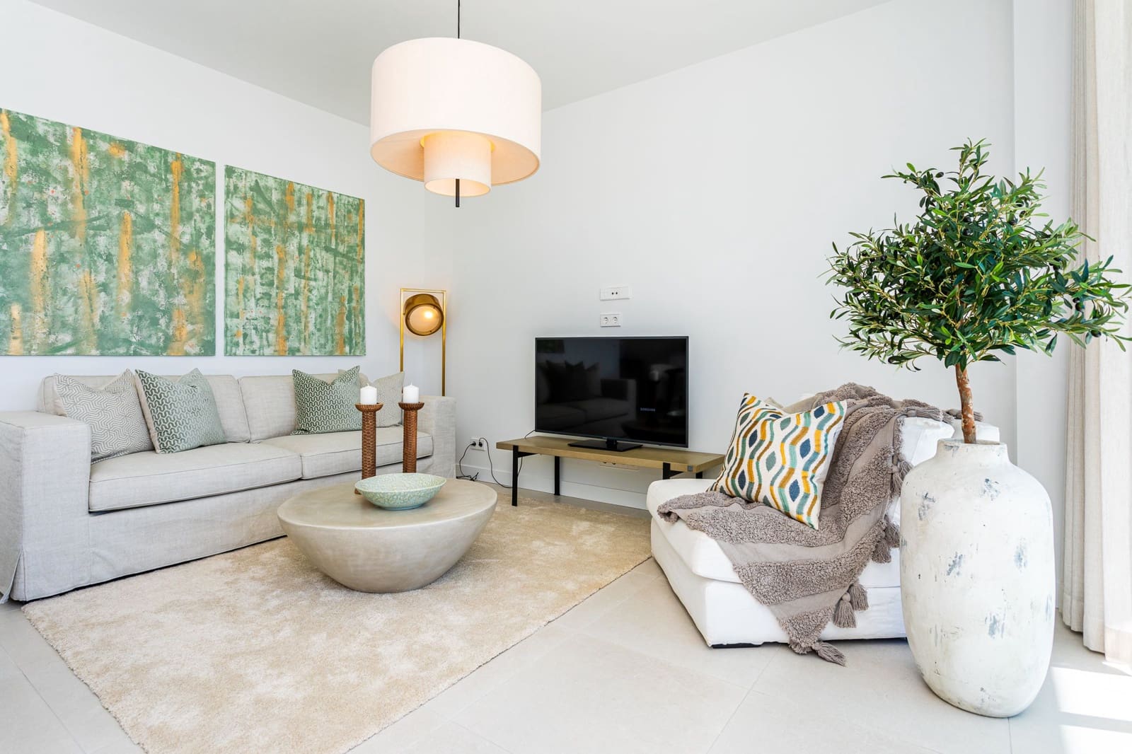 2 soveværelse Lejlighed til salg i Mijas Costa med swimmingpool - € 395.000 (Ref: 8881183)