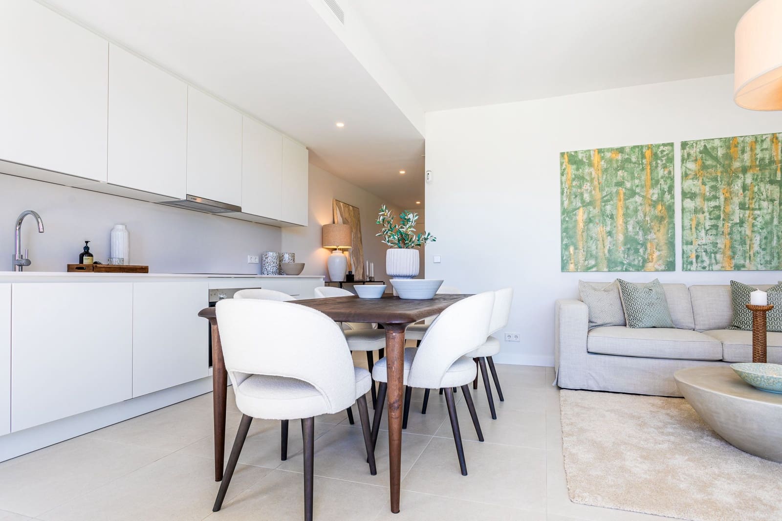 2 soveværelse Lejlighed til salg i Mijas Costa med swimmingpool - € 395.000 (Ref: 8881183)